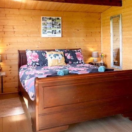Country Bumpkin - Romantic Couples Stay In Oakhill Cabin Экстерьер фото