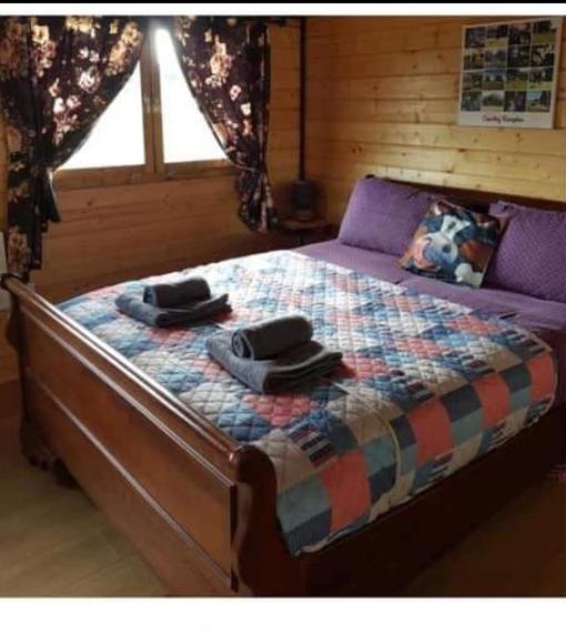 Country Bumpkin - Romantic Couples Stay In Oakhill Cabin Экстерьер фото