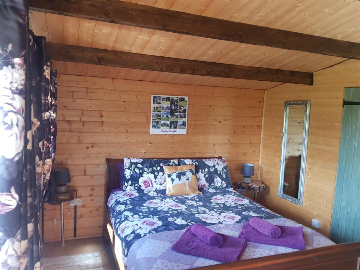 Country Bumpkin - Romantic Couples Stay In Oakhill Cabin Экстерьер фото